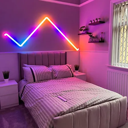 Cosy Detached House In Bradford Bradford (West Yorkshire)